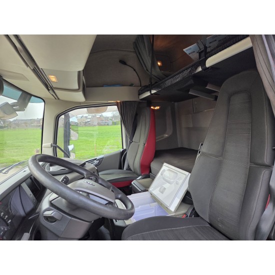 VOLVO FH 500 4X2 TRACTOR UNIT 2 TANKS VEB+