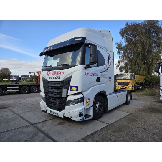 Iveco S-Way 480 4X2 Tractor Unit Retarder Navi ACC Euro 6 Iveco S-Way 480 4X2 Tractor Unit Retarder Navi ACC Euro 6