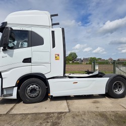 Iveco S-Way 510 4X2 Tractor Unit Retarder Navi ACC Euro 6