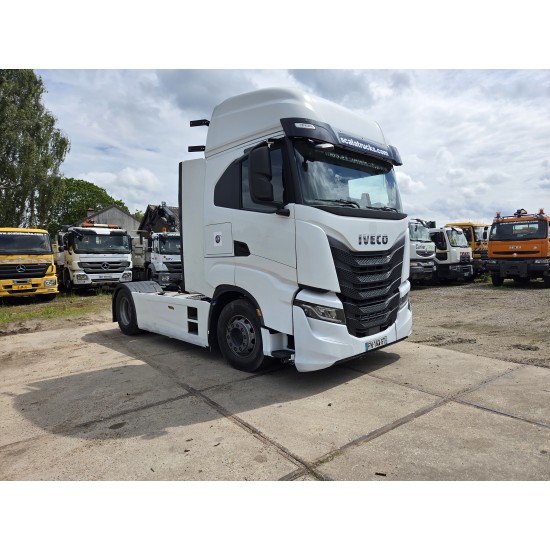 Iveco S-Way 510 4X2 Tractor Unit Retarder Navi ACC Euro 6