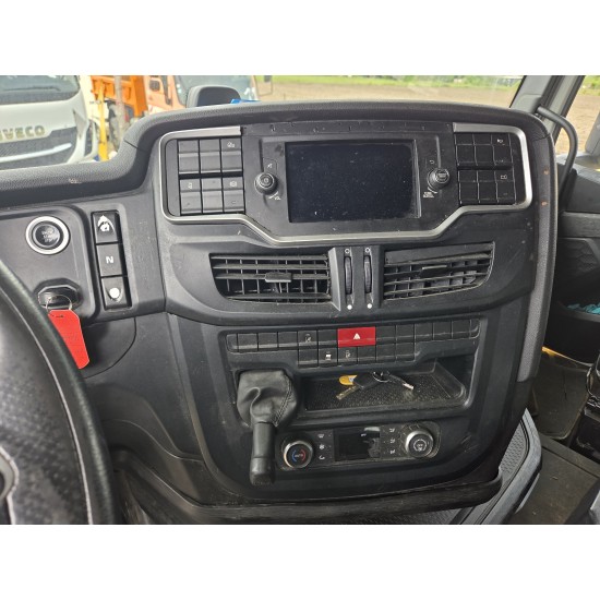 Iveco S-Way 510 4X2 Tractor Unit Retarder Navi ACC Euro 6