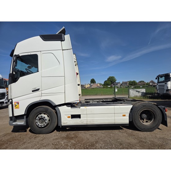 VOLVO FH 500 4X2 TRACTOR UNIT 2 TANKS VEB+ VOLVO FH 500 4X2 TRACTOR UNIT 2 TANKS VEB+