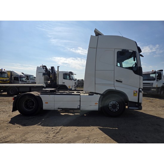 VOLVO FH 500 4X2 TRACTOR UNIT 2 TANKS VEB+ VOLVO FH 500 4X2 TRACTOR UNIT 2 TANKS VEB+