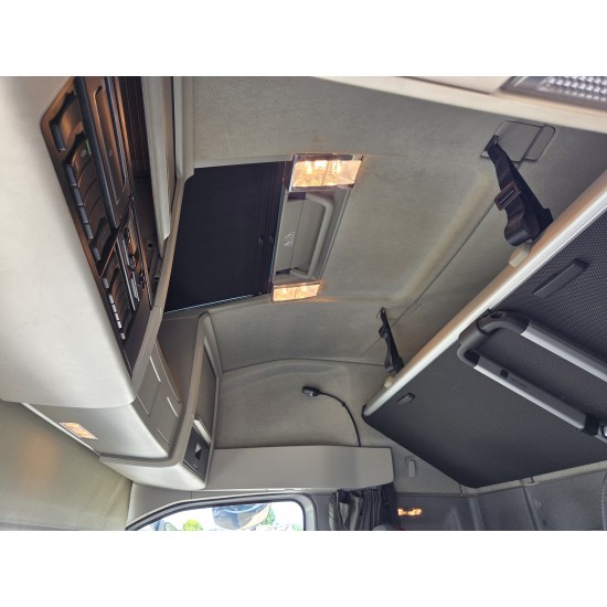 VOLVO FH 500 4X2 TRACTOR UNIT 2 TANKS VEB+ VOLVO FH 500 4X2 TRACTOR UNIT 2 TANKS VEB+