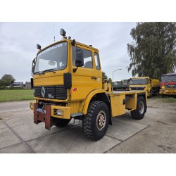 RENAULT M170 4x4 TRACTOR UNIT FULL SPRING SUSPENSION VERY LOW MILEAGE