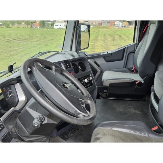 Renault T 460 4X2 Tractorhead Parking heater Renault T 460 4X2 Tractorhead Parking heater