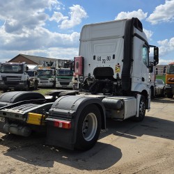 Mercedes Actros 1843 4X2 StreamSpace Retarder Parking Air conditioning PTO