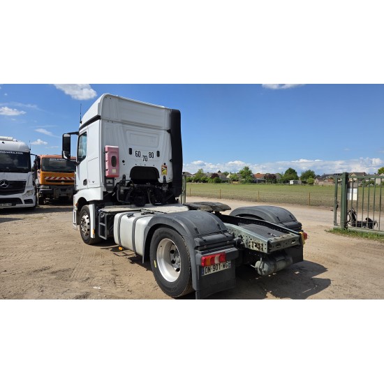 Mercedes Actros 1843 4X2 StreamSpace Retarder Parking Air conditioning PTO Mercedes Actros 1843 4X2 StreamSpace Retarder Parking Air conditioning PTO