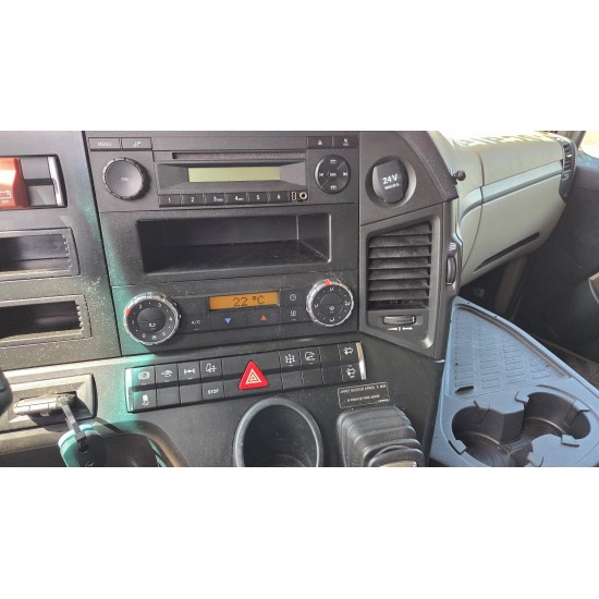 Mercedes Actros 1843 4X2 StreamSpace Retarder Parking Air conditioning PTO Mercedes Actros 1843 4X2 StreamSpace Retarder Parking Air conditioning PTO