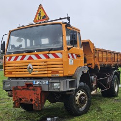 Renault G270 tipper 4x4 Manual gearbox Spring suspension Big Axles