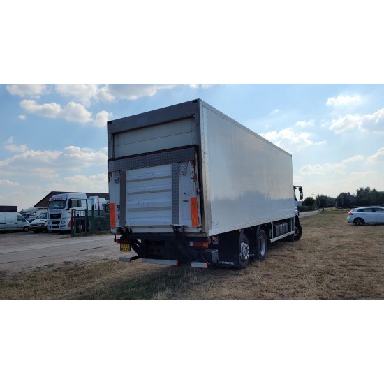 Mercedes Atego 2528 euro 3  6X2 Refrigerated Truck EPS Carrier Doors + Tailgate