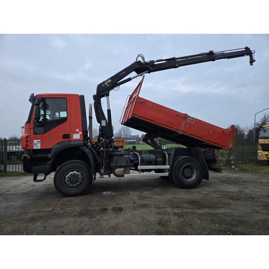 IVECO TRAKKER 310 AD190T31 4X4 TIPPER CRANE HIAB 111 ES2 HIDUO (2 EXT)