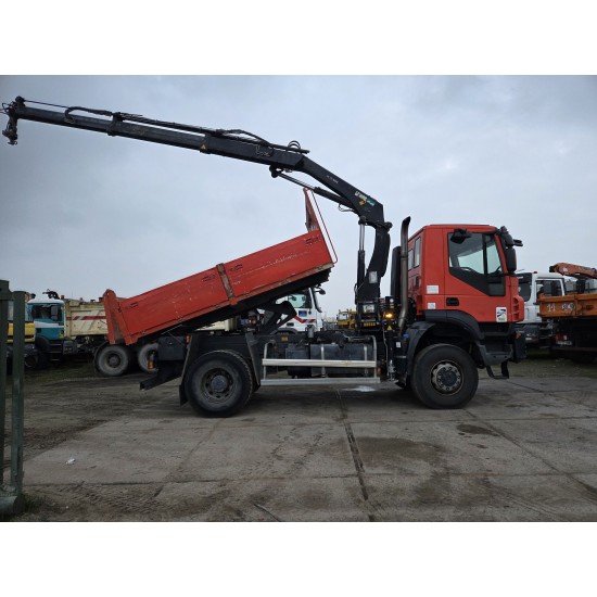 IVECO TRAKKER 310 AD190T31 4X4 TIPPER CRANE HIAB 111 ES2 HIDUO (2 EXT)