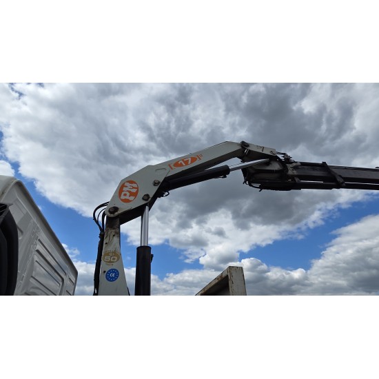 VOLVO FM 330 FLATBED 4X2 PM 17 LC 17 TON VOLVO FM 330 FLATBED 4X2 PM 17 LC 17 TON