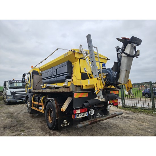 Renault Kerax 450 4x4 Salt spreader Gritter