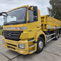 MERCEDES AXOR 2533 6X2 CHASSIS LOW MILEAGE