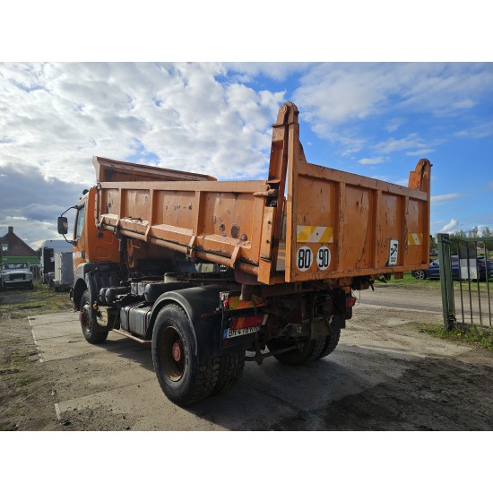 Renault Kerax 385 4x4 TIPPER MANUAL GEARBOX BIG AXLES