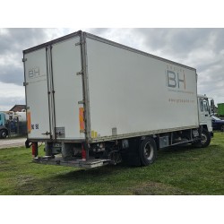 Volvo FL7 260 closed box