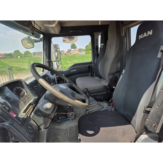 MAN TGA 26.350 6X4 BORDMATIC TIPPER CRANE PALFINGER PK15500
