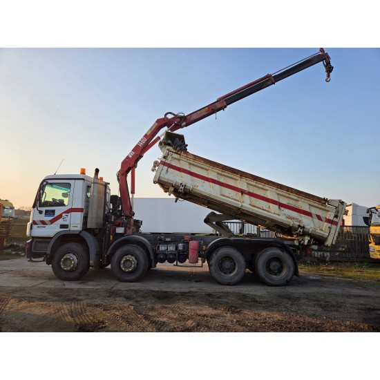 MERCEDESA CTROS 3236 6X4 TIPPER CRANE HMF 1460