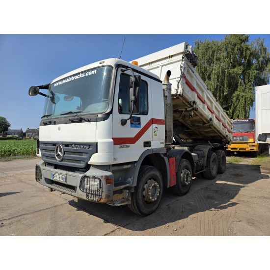 Mercedes Actros 3236 8x4 2-Side Tipper EPS Gearbox 3 Pedals Mercedes Actros 3236 8x4 2-Side Tipper EPS Gearbox 3 Pedals