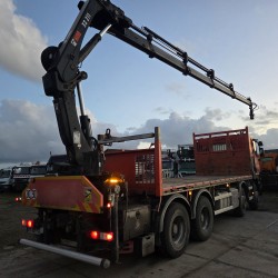Renault K 430 Flatbed truck Crane HIAB 211 EP-4 HIDUO