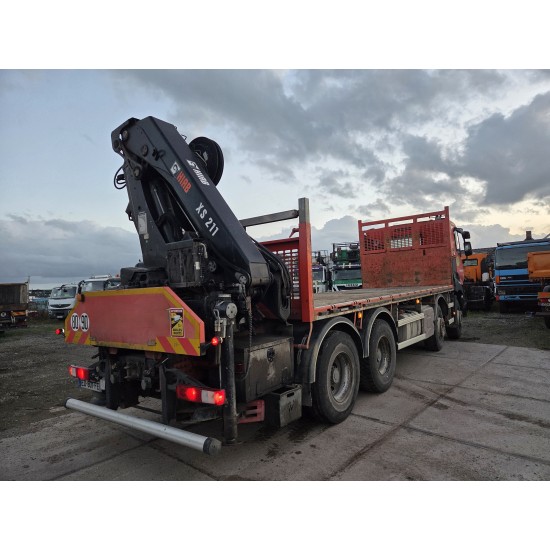 Renault K 430 Flatbed truck Crane HIAB 211 EP-4 HIDUO