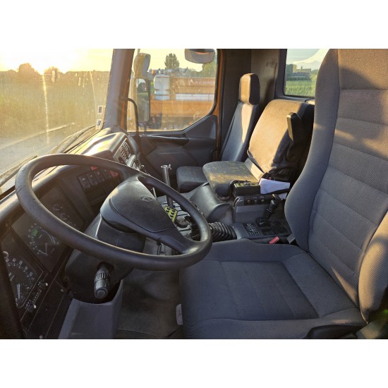 Kerax 340 4x4 Tipper Gritter Manual Gearbox Mechanical pump Pompe Mecani