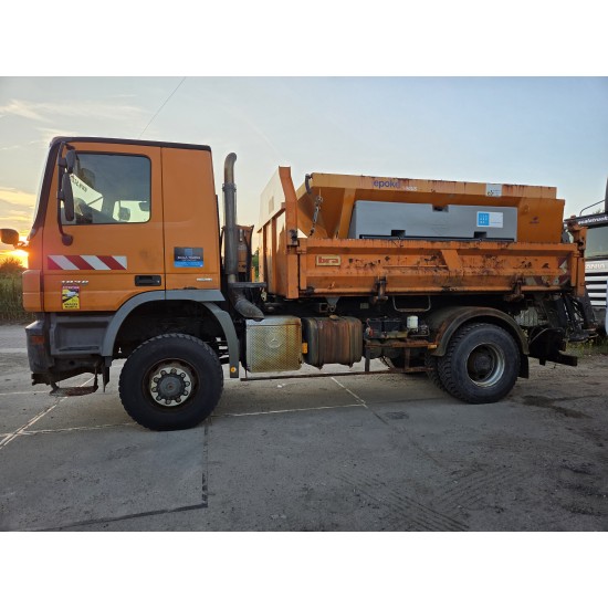 MERCEDES ACTROS 1836 4X4 TIPPER possible to buy with salt spreader