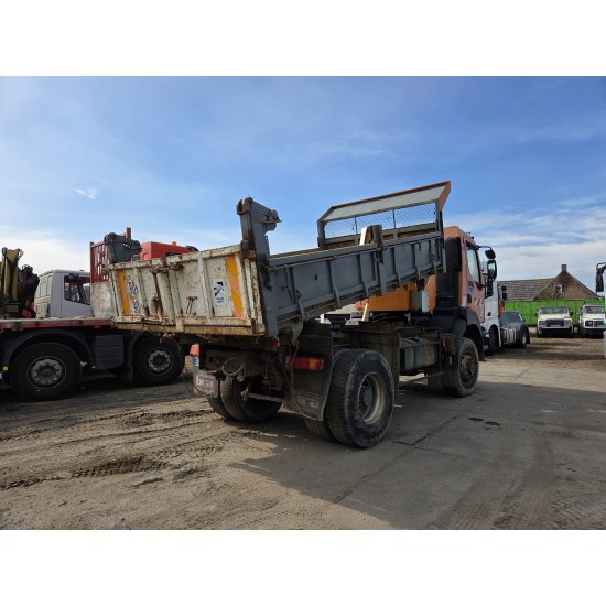 Renault Kerax 340 4x4 Tipper Manual Gearbox Mechanical pump Pompe Mecanique Renault Kerax 340 4x4 Tipper Manual Gearbox Mechanical pump Pompe Mecanique