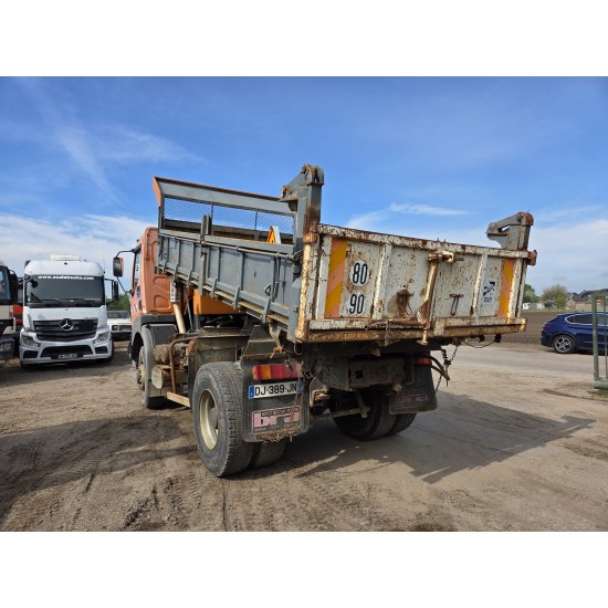Renault Kerax 340 4x4 Tipper Manual Gearbox Mechanical pump Pompe Mecanique Renault Kerax 340 4x4 Tipper Manual Gearbox Mechanical pump Pompe Mecanique