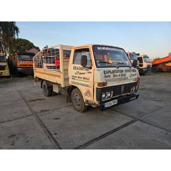 Toyota Dyna platform side board