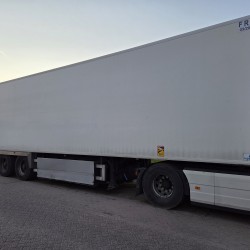 Samro S338SH Refrigerated Meat Hang Rails 2008 Thermoking SLX 300