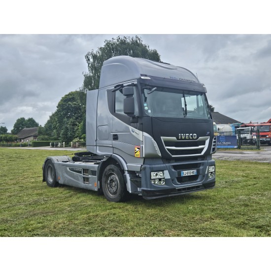 IVECO STRALIS 460 XP ACC HEATED SEATS