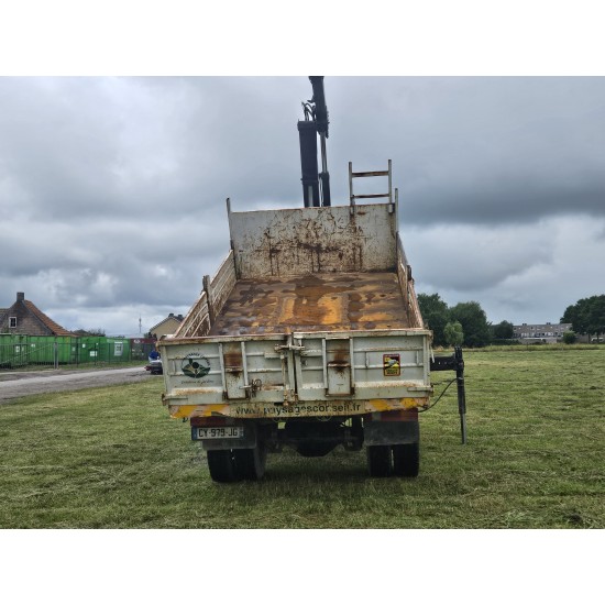 MERCEDES 1517 TIPPER + HIAB CRANE 081